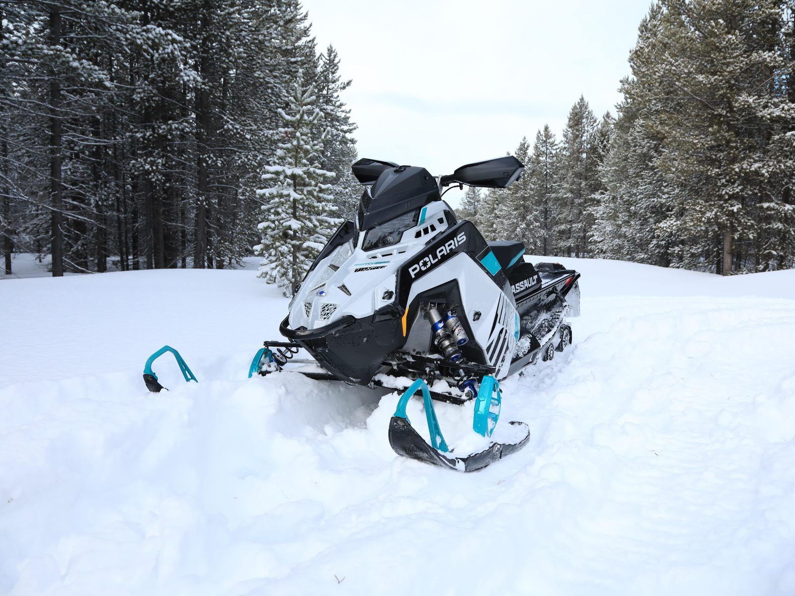 9R Switchback Assault 2025 My Favourite Polaris SledMagazine