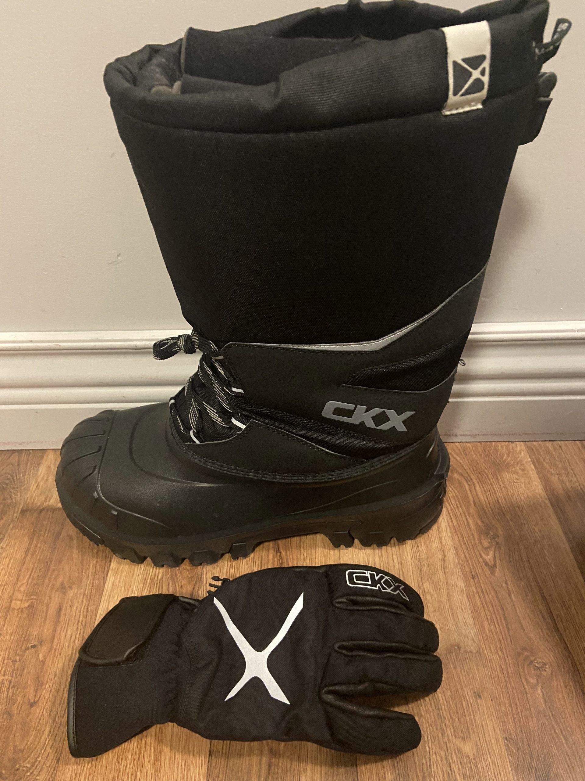 CKX Review Muk Lite evolution boots and Elevation gloves SledMagazine