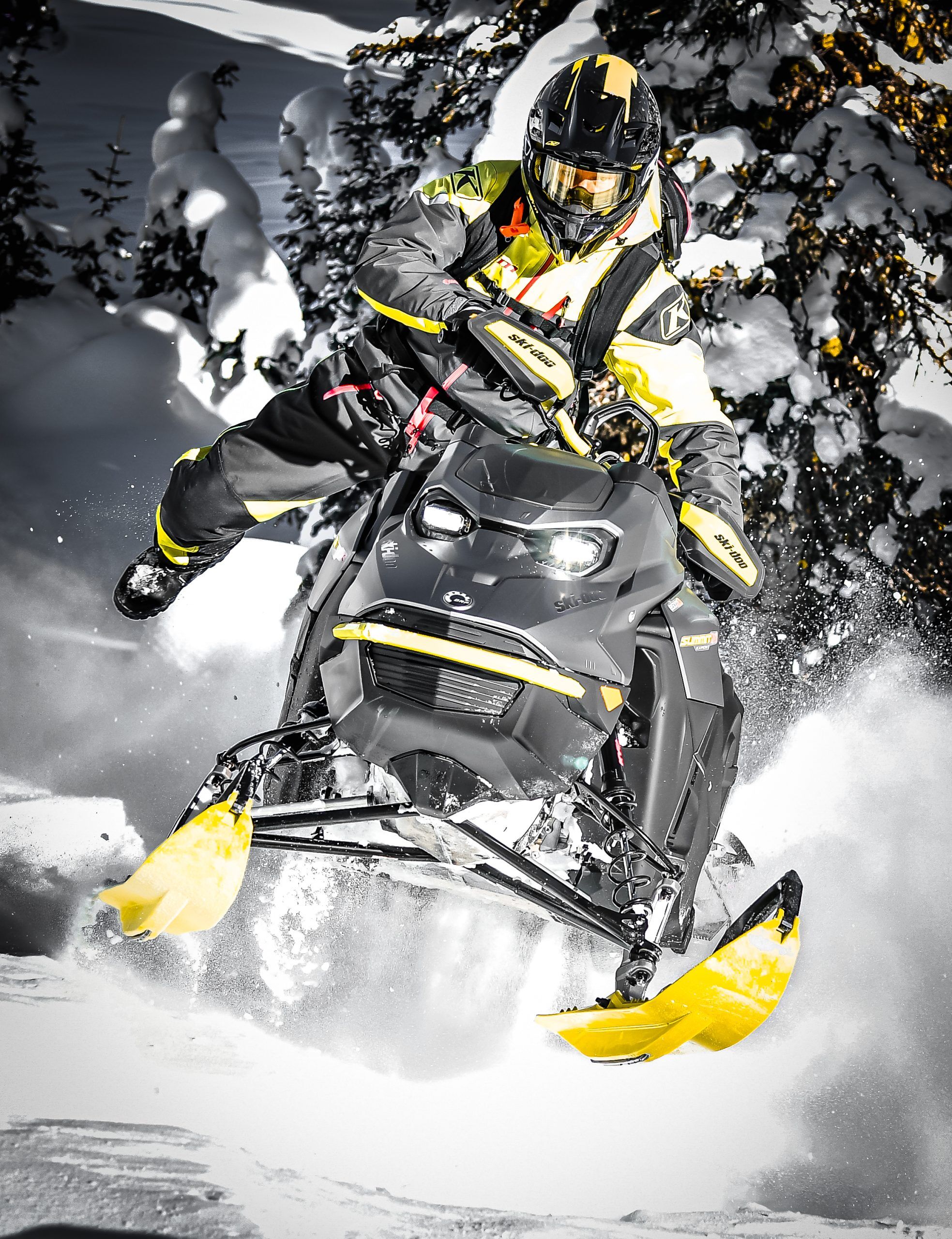 Ski-Doo Summit 850 Expert Turbo 165 - SledMagazine.com